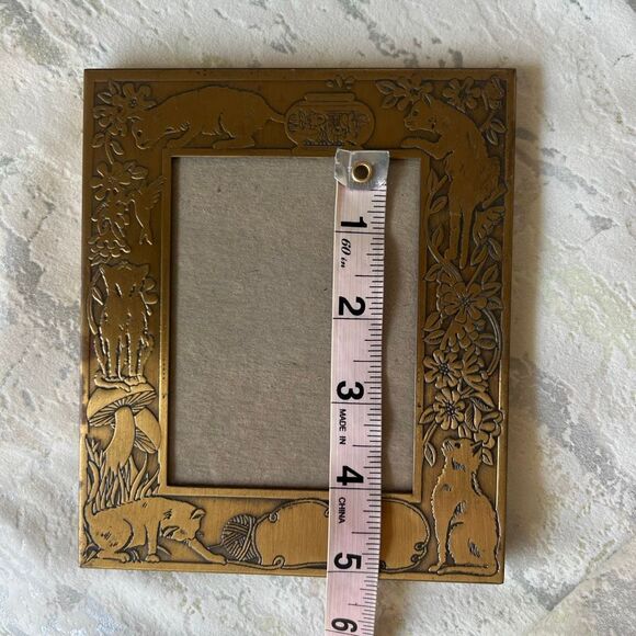M W CARR and CO art nouveau vintage cat mushroom brass photo frame - Picture 8 of 14